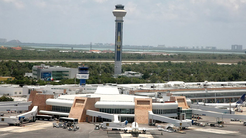 Aeropuerto de Cancún aeropuertos CDMX-Cancún